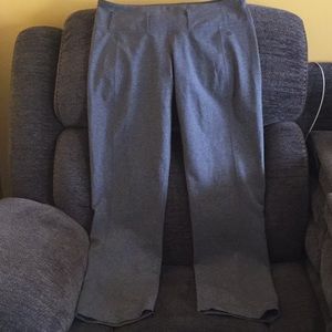 Lululemon grey pants.